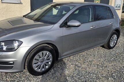 VW Golf 143.000 km 8.999 &euro; Dornstadt 89160