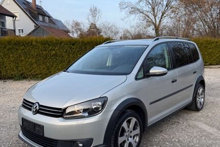 VW Touran 199.000 km 7.990 &euro; Erbach 89155