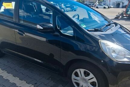 Honda Jazz 178.000 km 5.900 &euro; Ichenhausen 89335