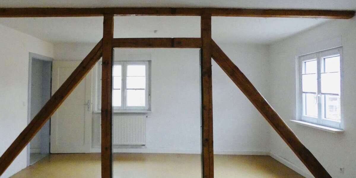 Etagenwohnung Asselfingen - 4 Zimmer, 111 m&sup2;, 185.000&euro; | Angebot:25705547