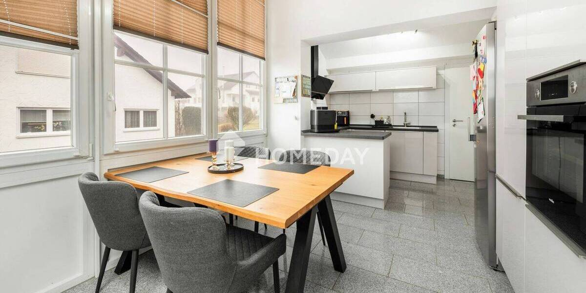 Einfamilienhaus Illertissen Tiefenbach - 7 Zimmer, 267 m&sup2;, 1.150.000&euro; | Angebot:25737638