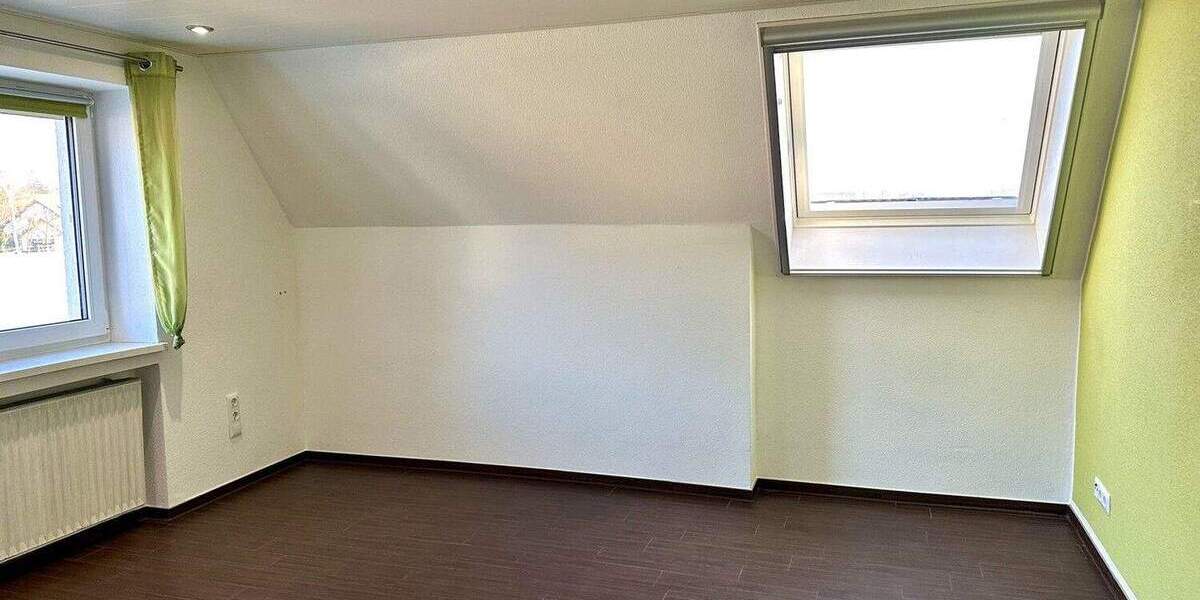 Doppelhaushälfte Pfaffenhofen an der Roth Pfaffenhofen - 6 Zimmer, 136 m&sup2;, 475.000&euro; | Angebot:25697254