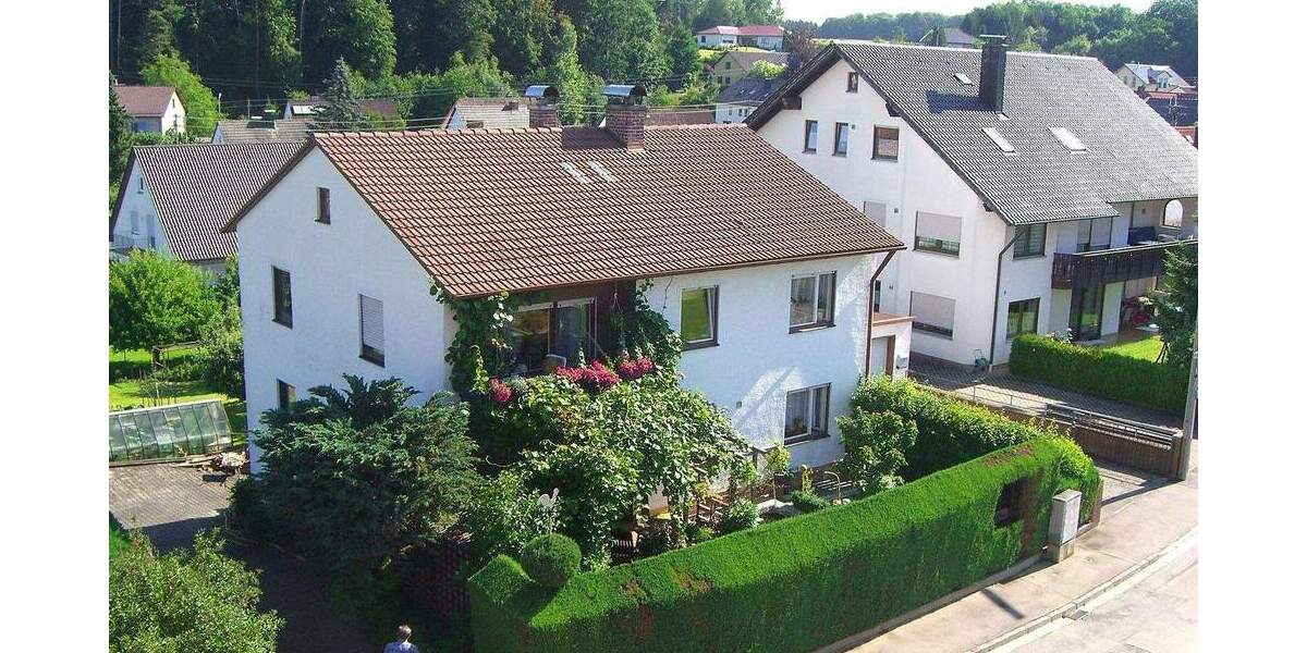 Mehrfamilienhaus, Wohnhaus Günzburg Reisensburg - 7 Zimmer, 210 m&sup2;, 836.000&euro; | Angebot:25862632