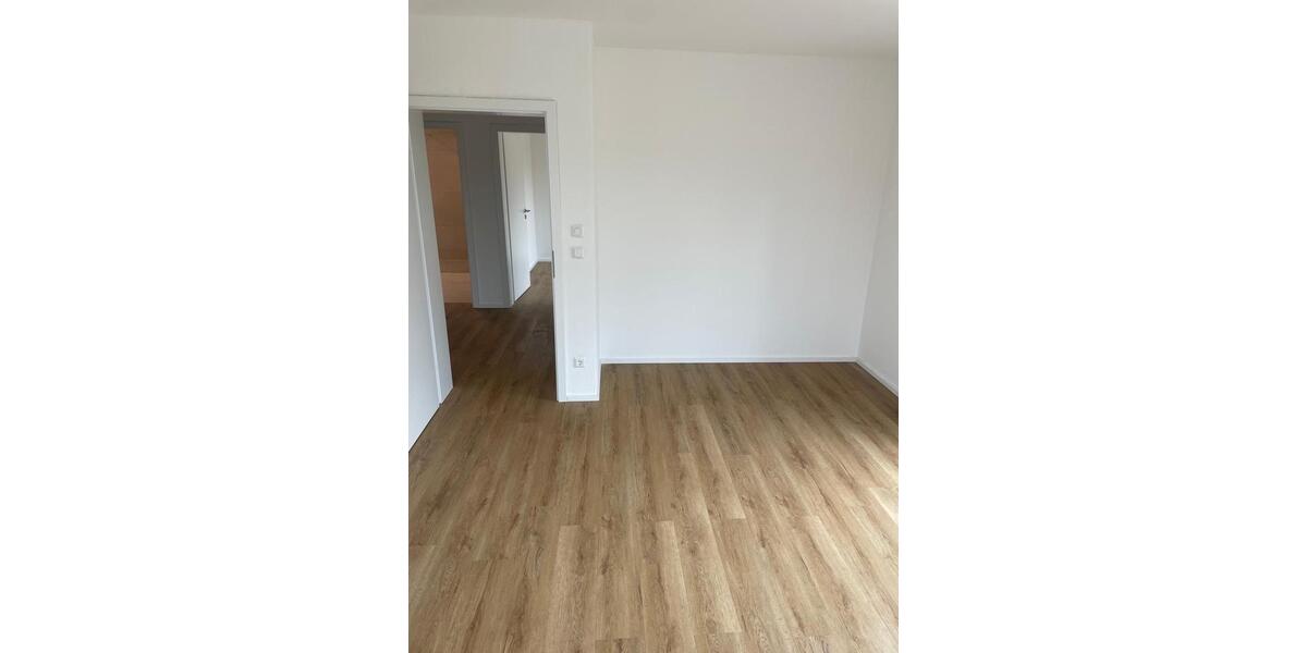 Reihenhaus Laichingen - 5 Zimmer, 150 m&sup2;, 1.570&euro; | Angebot:25379083