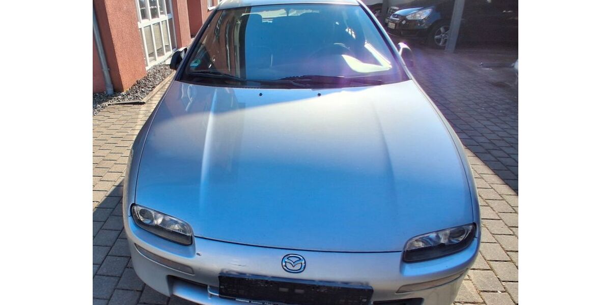 Mazda 323 222.000 km 950 &euro; Ulm 89077