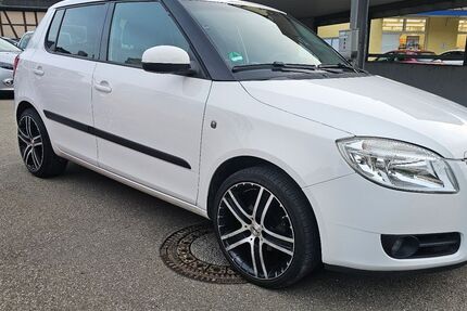 Skoda Fabia 149.852 km 2.999 &euro; Geislingen an der Steige 73312