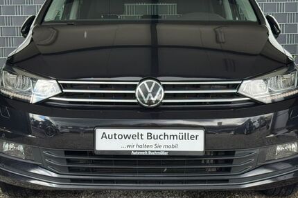 VW Touran 86.371 km 24.490 &euro; Nersingen 89278