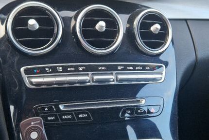 Mercedes-Benz C 180 102.600 km 17.950 &euro; Schwendi 88477