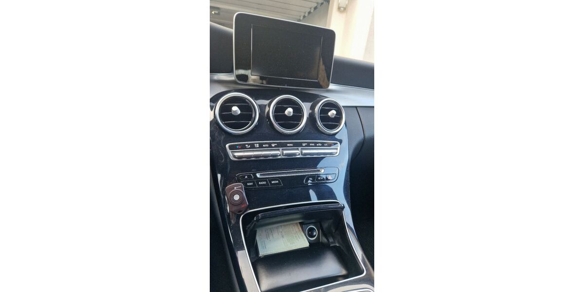 Mercedes-Benz C 180 102.600 km 17.950 &euro; Schwendi 88477