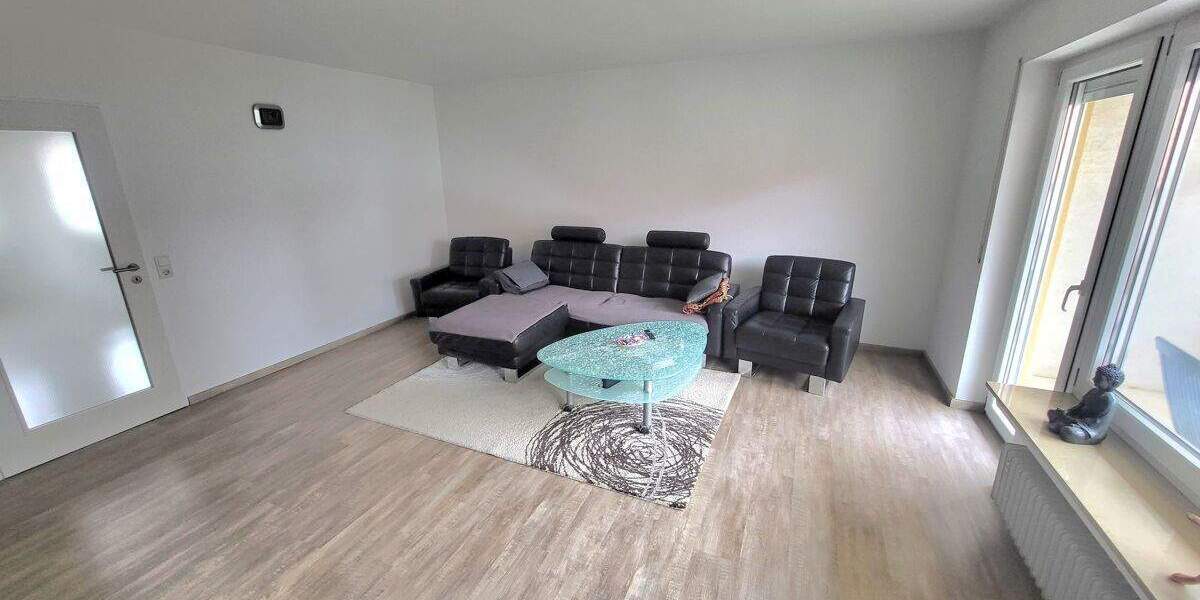 Etagenwohnung Neu-Ulm Pfuhl - 3 Zimmer, 86 m&sup2;, 330.000&euro; | Angebot:25664454