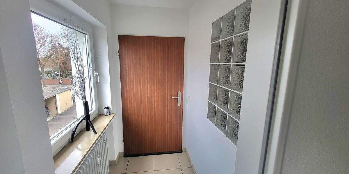 Etagenwohnung Neu-Ulm Pfuhl - 3 Zimmer, 86 m&sup2;, 305.000&euro; | Angebot:25664454