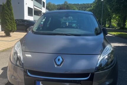Renault Scenic 106.724 km 8.399 &euro; Ulm 89077