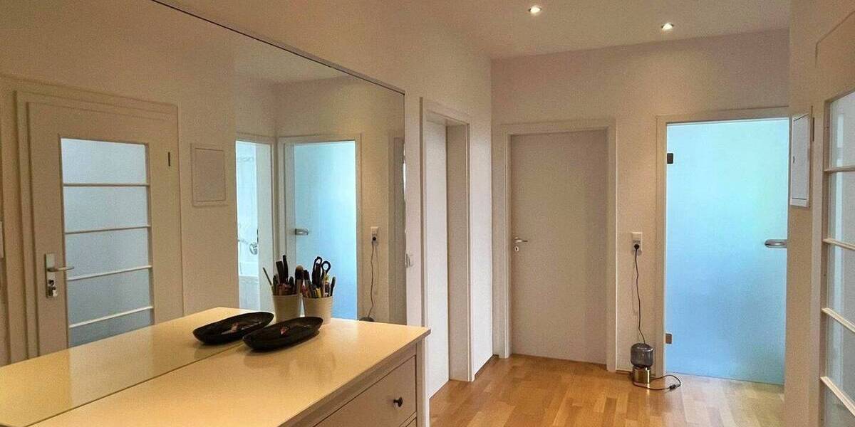 Mehrfamilienhaus, Wohnhaus Ulm Weststadt - 1 Zimmer, 298 m&sup2;, 2.199.000&euro; | Angebot:25801252