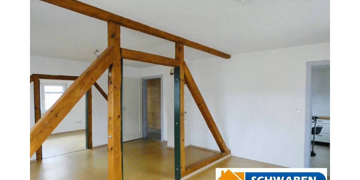 Etagenwohnung Asselfingen - 4 Zimmer, 111 m&sup2;, 185.000&euro; | Angebot:25705547