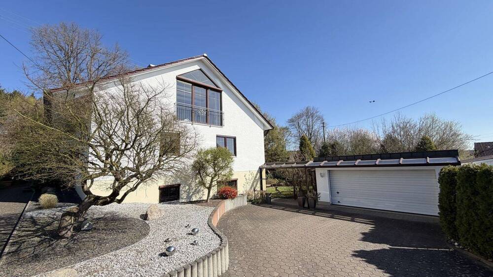 Einfamilienhaus Ettenbeuren Ettenbeuren - 8 Zimmer, 398 m&sup2;, 849.000&euro; | Angebot:26171112