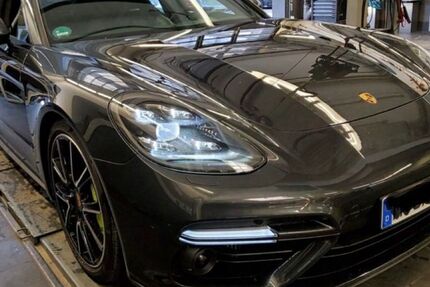 Porsche Panamera 54.000 km 89.900 &euro; Ulm 89075