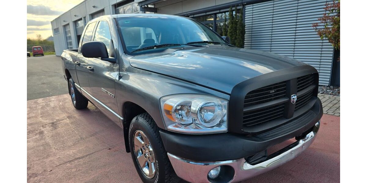 Dodge RAM 260.000 km 6.999 &euro; Weißenhorn 89264