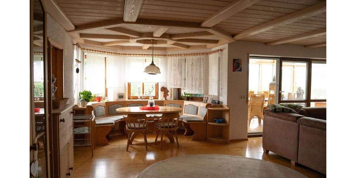 Einfamilienhaus Laichingen Suppingen - 7 Zimmer, 180 m&sup2;, 629.000&euro; | Angebot:25720674