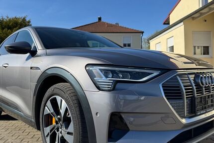 Audi e-tron 37.620 km 34.990 &euro; Ichenhausen 89335