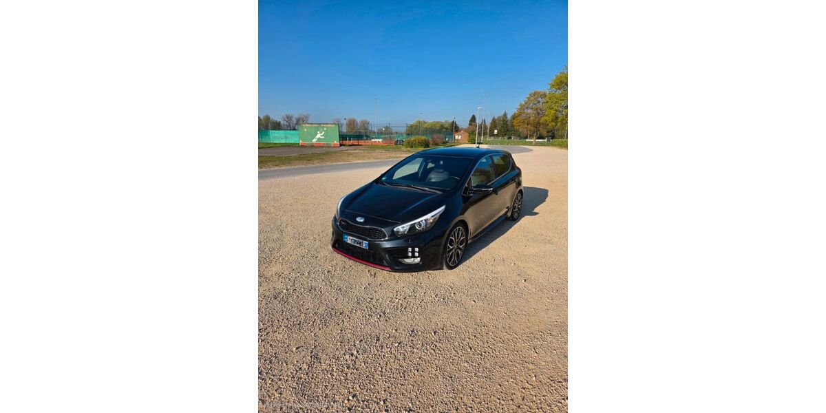 Kia ceed / Ceed 121.000 km 10.500 &euro; Rottenacker 89616