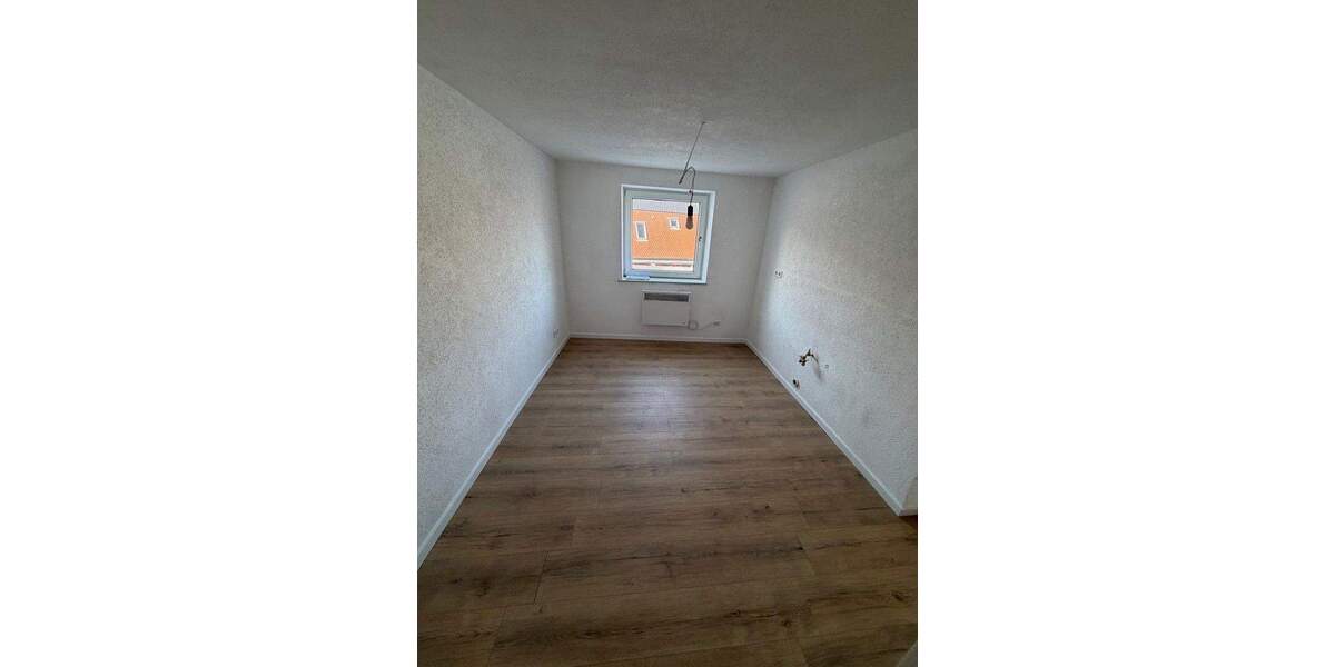 Etagenwohnung Langenau (Albeck) Albeck - 6 Zimmer, 148 m&sup2;, 295.000&euro; | Angebot:25824686
