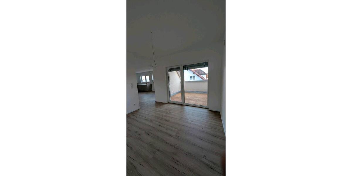 Loft - Studio - Atelier Achstetten - 3.5 Zimmer, 102 m&sup2;, 1.290&euro; | Angebot:25900833