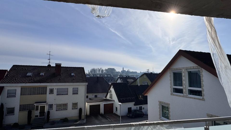 Etagenwohnung Erbach - 4 Zimmer, 115 m&sup2;, 1.905&euro; | Angebot:24432015