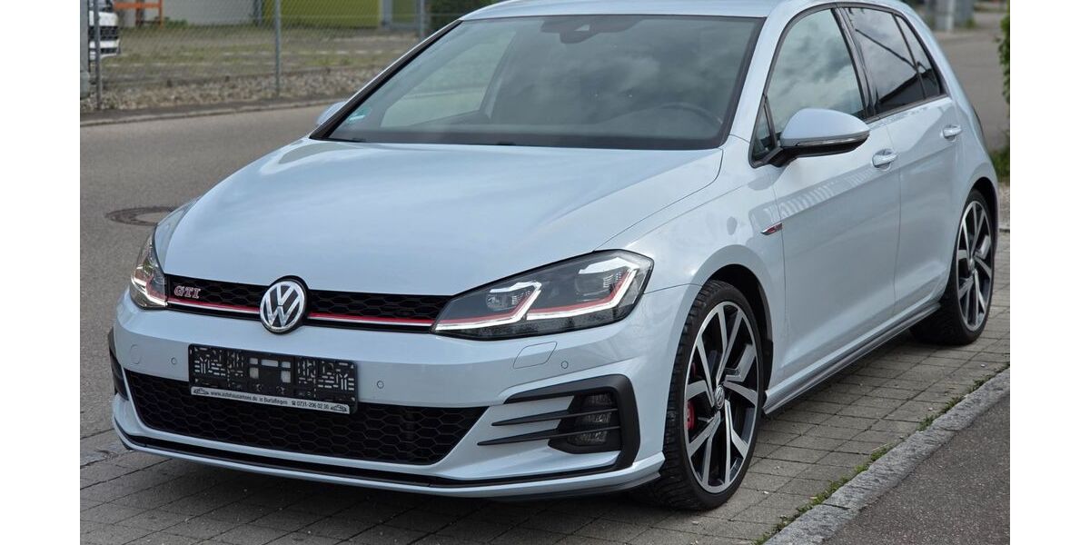 VW Golf 135.000 km 17.999 &euro; Elchingen 89275