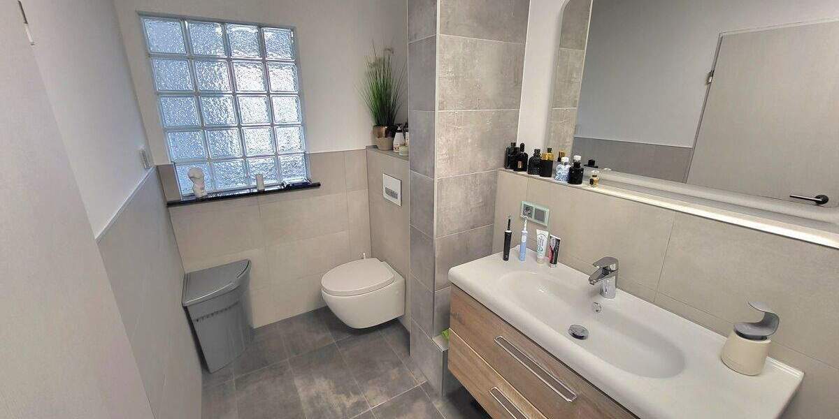 Etagenwohnung Neu-Ulm Pfuhl - 3 Zimmer, 86 m&sup2;, 330.000&euro; | Angebot:25664454