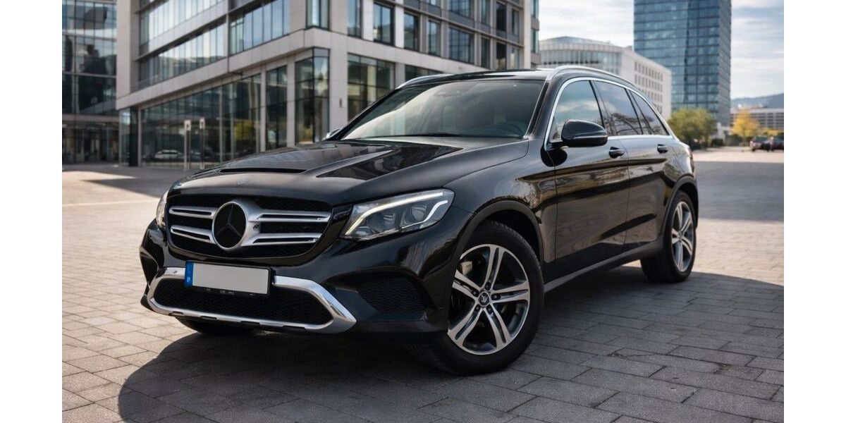 Mercedes-Benz GLC 250 90.000 km 29.999 &euro; Herbrechtingen 89542