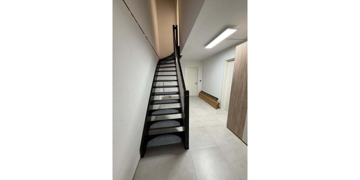 Einfamilienhaus Ballendorf - 7 Zimmer, 254 m&sup2;, 680.000&euro; | Angebot:26277891