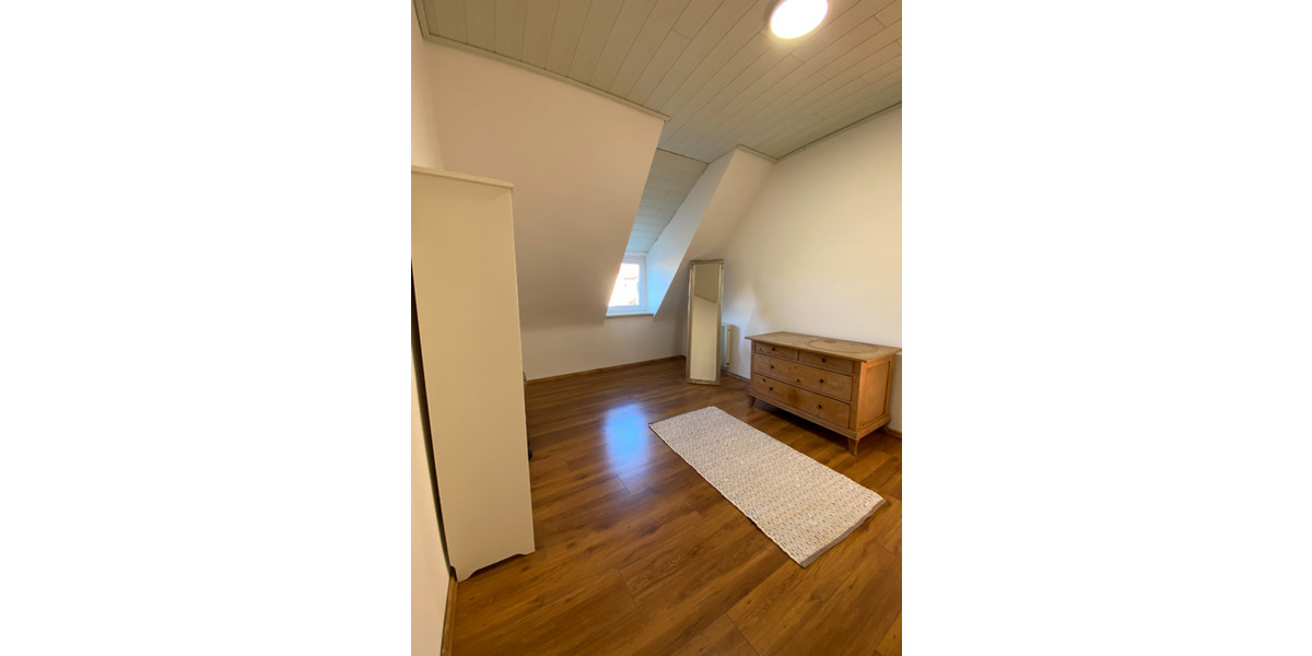 Dachgeschoßwohnung Neu-Ulm Ludwigsfeld - 3 Zimmer, 62 m&sup2;, 229.000&euro; | Angebot:25544326