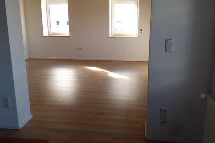 Haus Kammeltal - 4 Zimmer, 116 m&sup2;, 900&euro; | Angebot:26017020