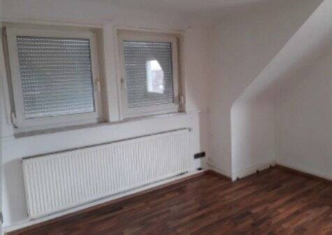 Etagenwohnung Erbach - 4 Zimmer, 94 m&sup2;, 269.000&euro; | Angebot:25729552