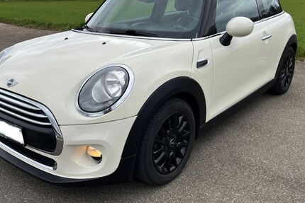 Mini ONE 109.000 km 7.499 &euro; Ehingen (Donau) 89584