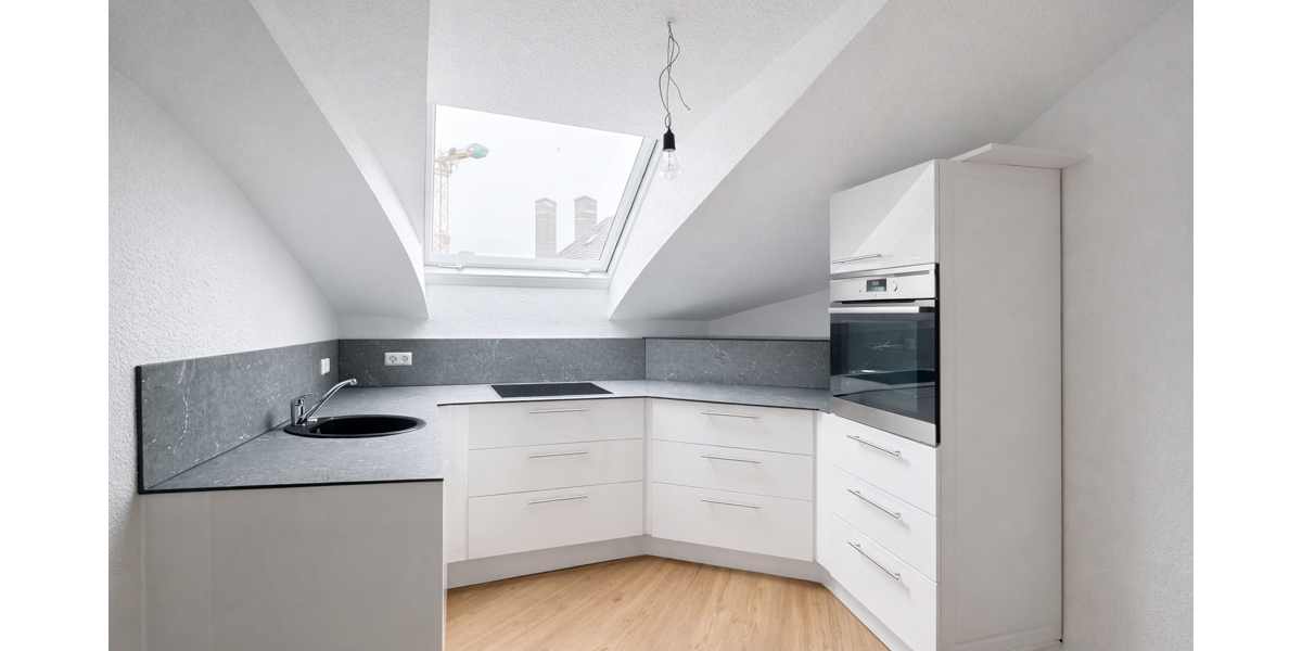 STUDENTEN-Wohngemeinschaft - 1 Zimmer in der Frauenstraße Ulm-Mitte - Frauenstraße Parkseite- - Dachgeschoßwohnung Ulm Oststadt | Angebot:26737725