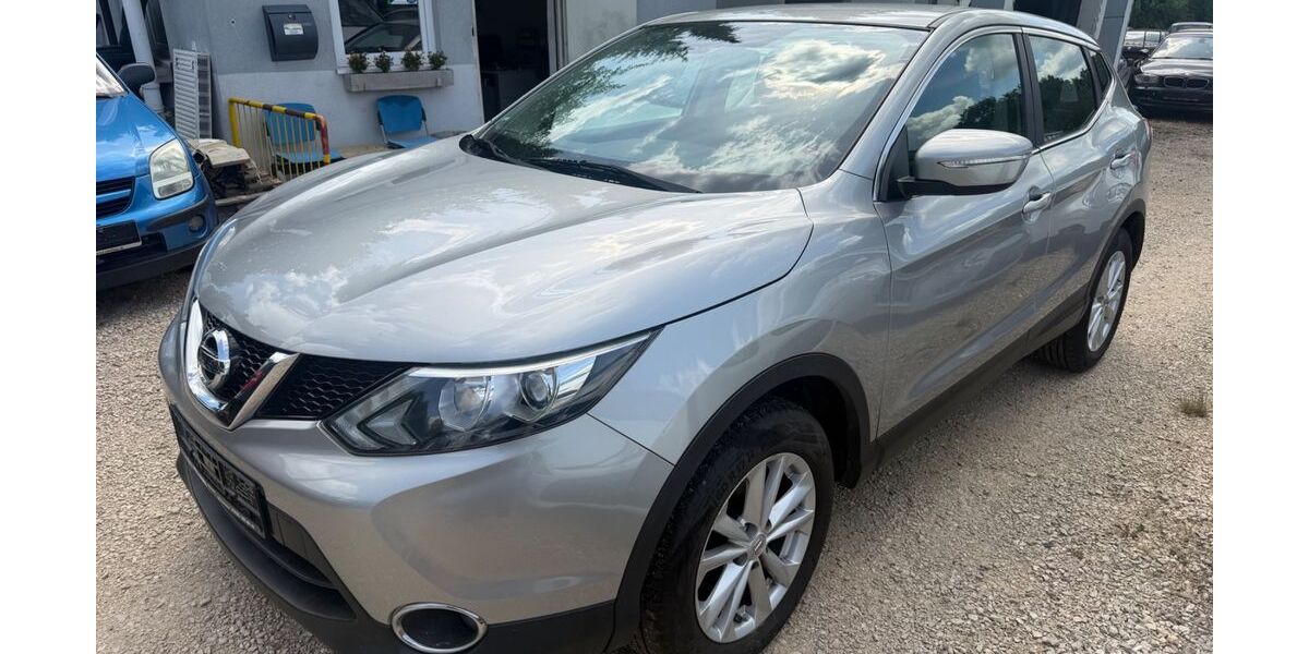 Nissan Qashqai 99.998 km 7.750 &euro; Ulm-Donautal 89079