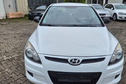 Hyundai i30 189.000 km 1.900 &euro; Erbach 89155