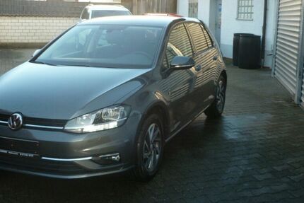 VW Golf 90.000 km 15.200 &euro; Günzburg 89312