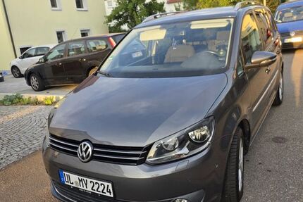 VW Touran 170.000 km 9.290 &euro; Ulm 89077