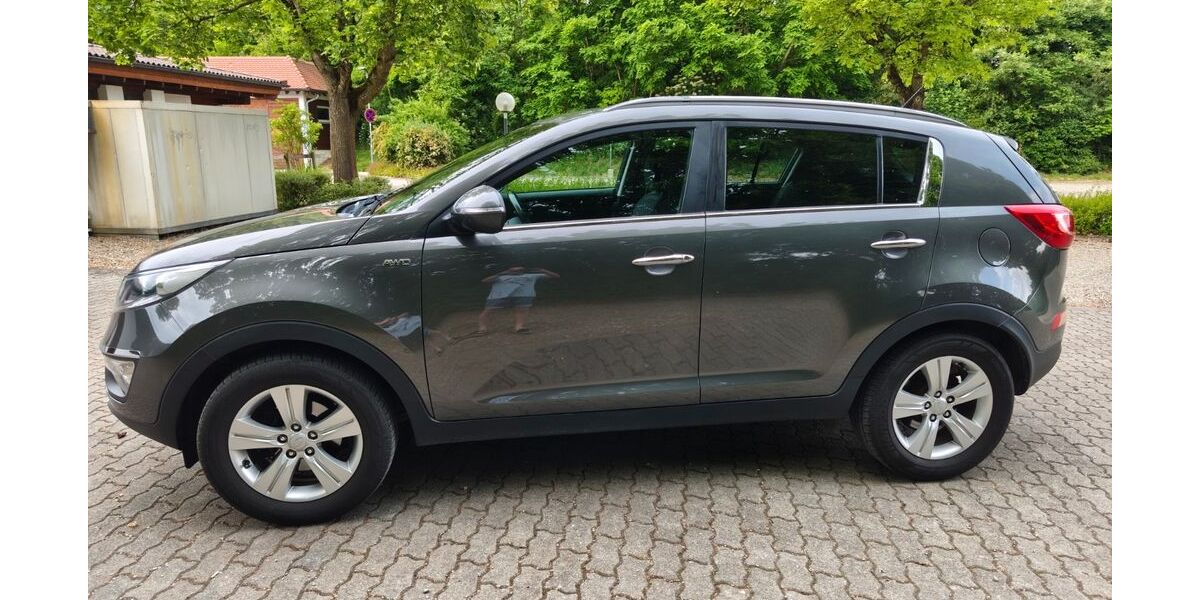 Kia Sportage 143.800 km 8.500 &euro; Mietingen 88487
