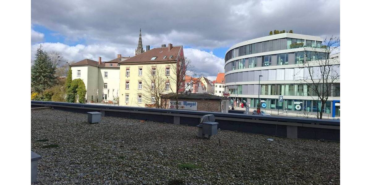 Mehrfamilienhaus, Wohnhaus Neu-Ulm Stadtmitte - 3 Zimmer, 69 m&sup2;, 275.000&euro; | Angebot:26161653