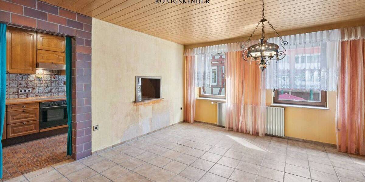 Reihenmittelhaus Blaubeuren - 5 Zimmer, 170 m&sup2;, 275.000&euro; | Angebot:25731173
