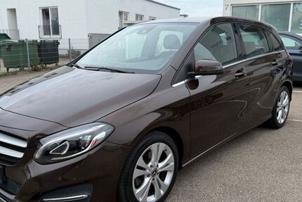 Mercedes-Benz B 180 93.000 km 15.900 &euro; Senden 89250
