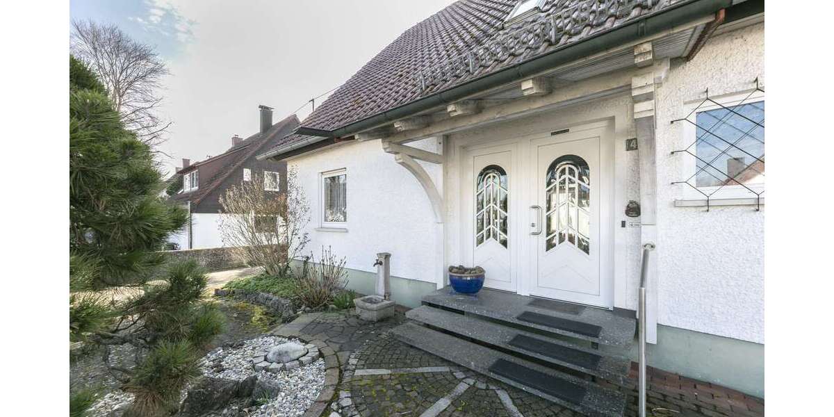 Einfamilienhaus Neu-Ulm / Jedelhausen Jedelhausen - 9.5 Zimmer, 188 m&sup2;, 495.000&euro; | Angebot:26266370