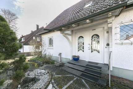 Haus Neu-Ulm / Jedelhausen Jedelhausen - 9.5 Zimmer, 188 m&sup2;, 495.000&euro; | Angebot:26266370