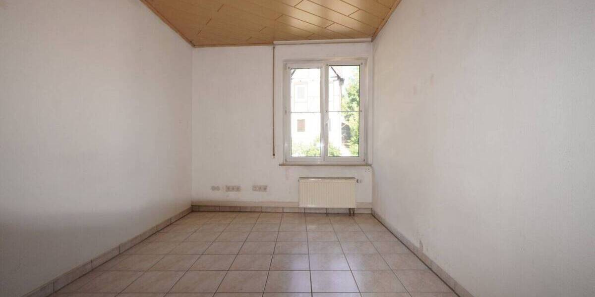 Etagenwohnung Herrlingen Herrlingen - 5 Zimmer, 157 m&sup2;, 335.000&euro; | Angebot:26502407