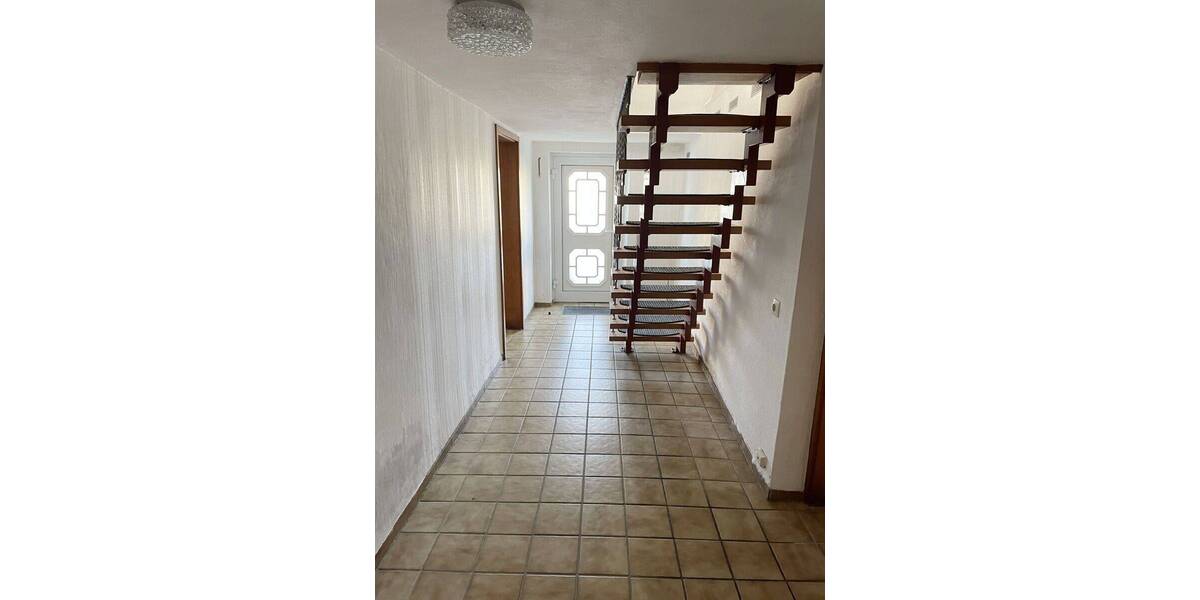 Einfamilienhaus Illerrieden Dorndorf - 5 Zimmer, 146 m&sup2;, 180.000&euro; | Angebot:26117450