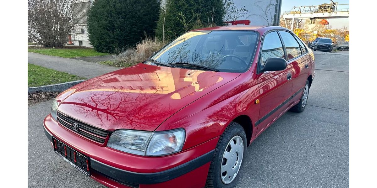 Toyota Carina 67.189 km 12.000 &euro; Ulm 89079