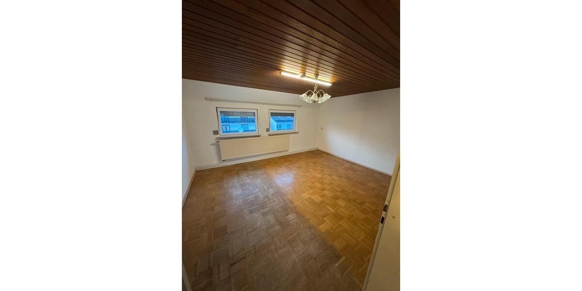 Etagenwohnung Erbach - 3 Zimmer, 63 m&sup2;, 800&euro; | Angebot:25723235